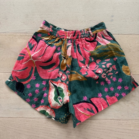 Vitamin A The Getaway Short in Painted Jungle Size M - Picture 7 of 8